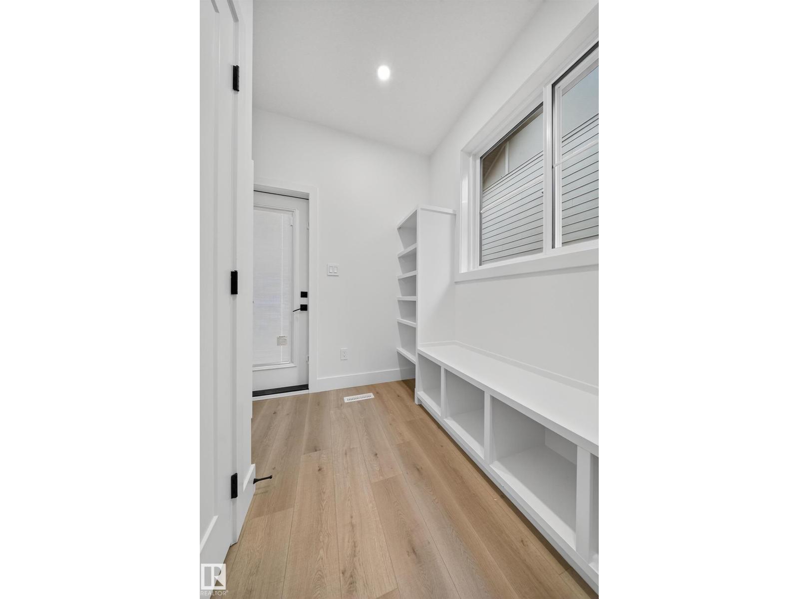 6117 CRAWFORD DR SW, Edmonton