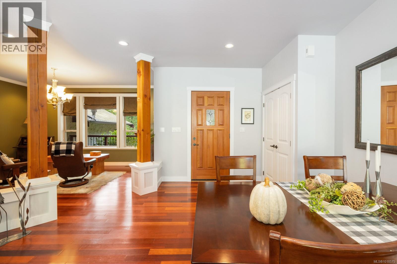 571 MEREDITH RD - 42