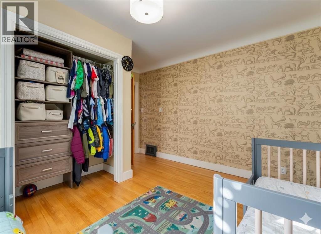 Single Family House Bungalow for Sale in   Avenue NE Crescent Heights Calgary 