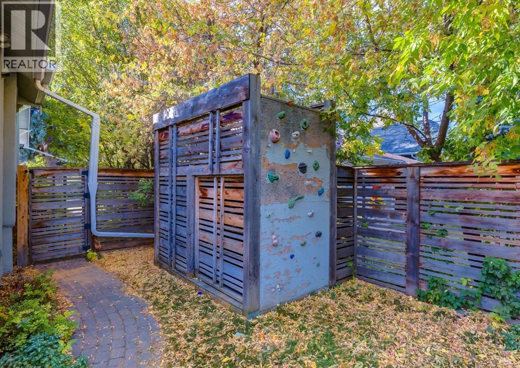 Single Family House Bungalow for Sale in   Avenue NE Crescent Heights Calgary 