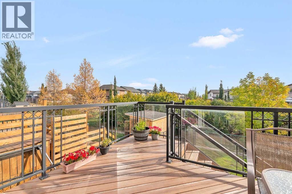 Single Family House for Sale in  Evermeadow Road SW Evergreen Calgary 