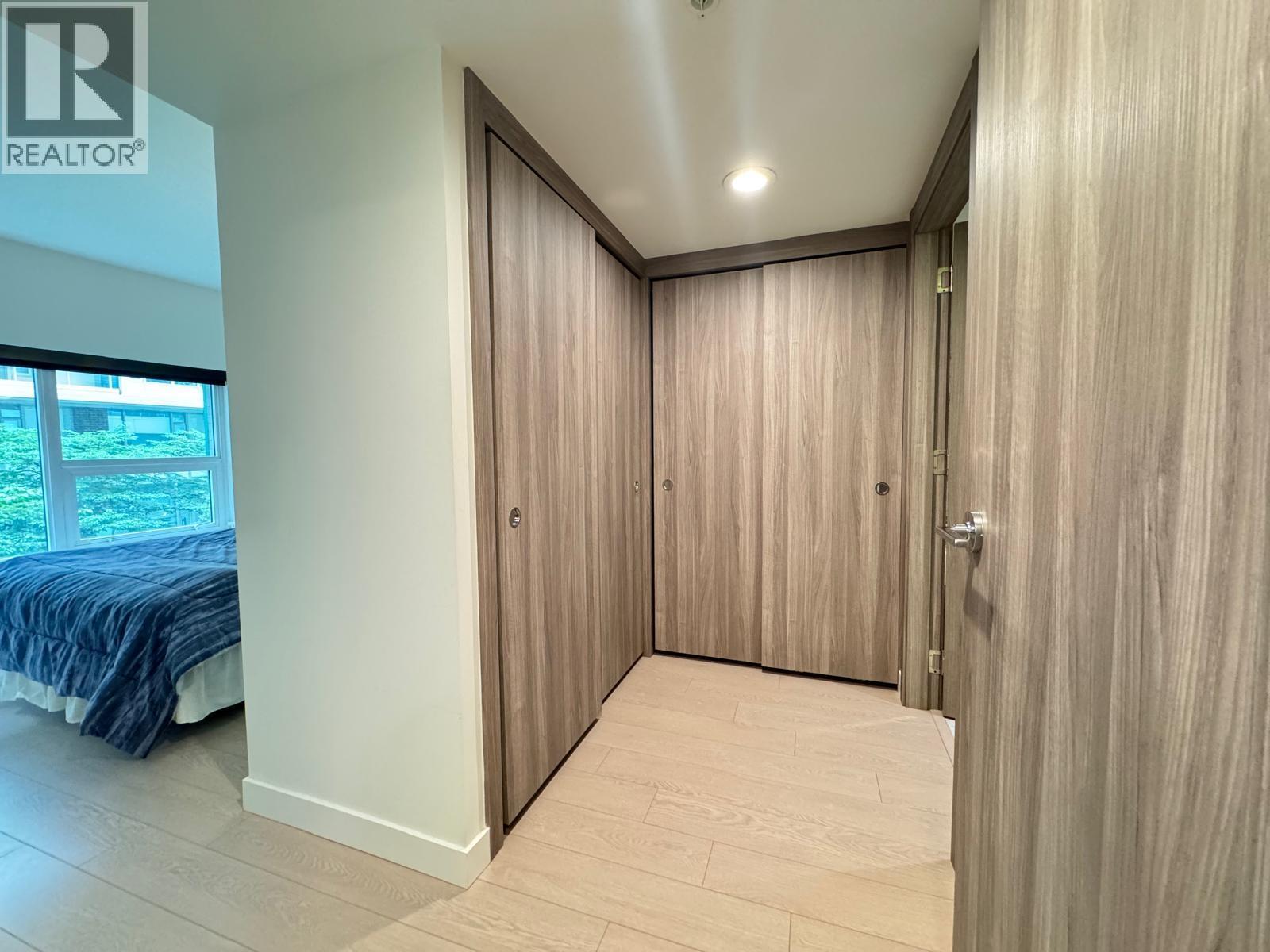 8180 NUNAVUT LANE, Vancouver