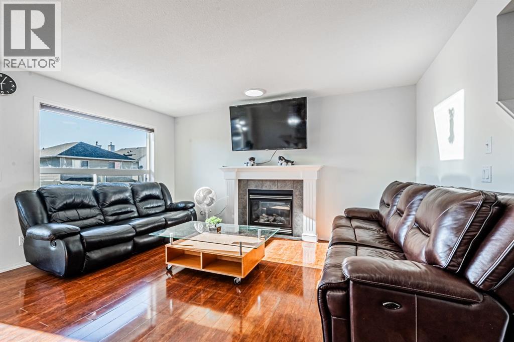 Single Family House for Sale in  Saddlecrest Park NE Saddle Ridge Calgary 