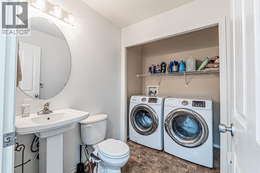 Single Family House for Sale in  Saddlecrest Park NE Saddle Ridge Calgary 