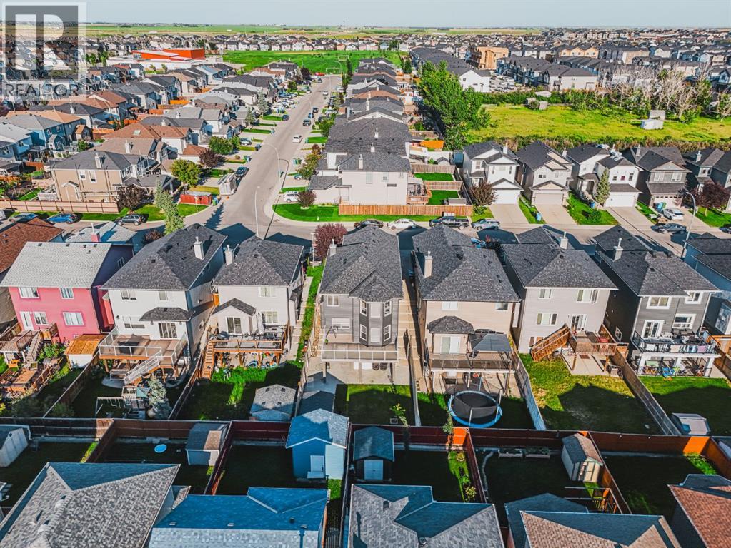 Single Family House for Sale in  Saddlecrest Park NE Saddle Ridge Calgary 