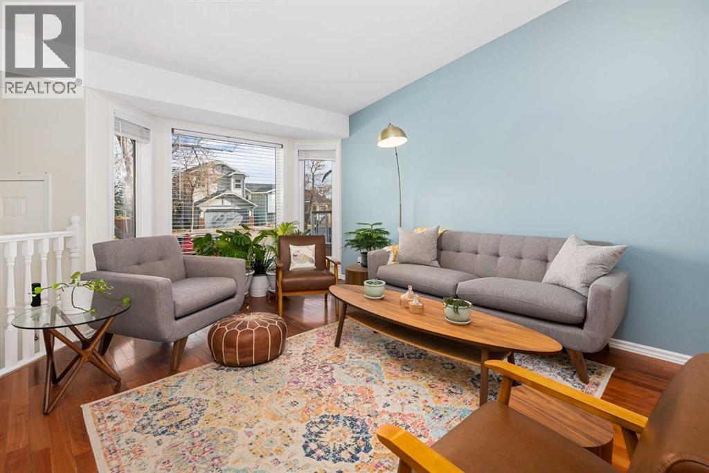 Single Family House 4 Level for Sale in  Macewan Meadow Way NW MacEwan Glen Calgary 