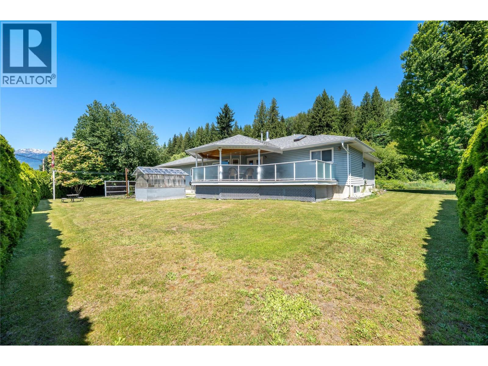 139 Track Street Street E, Revelstoke