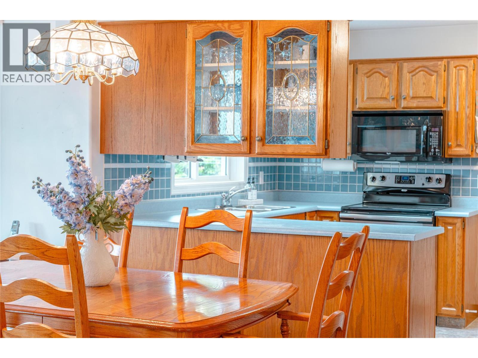 139 Track Street Street E, Revelstoke