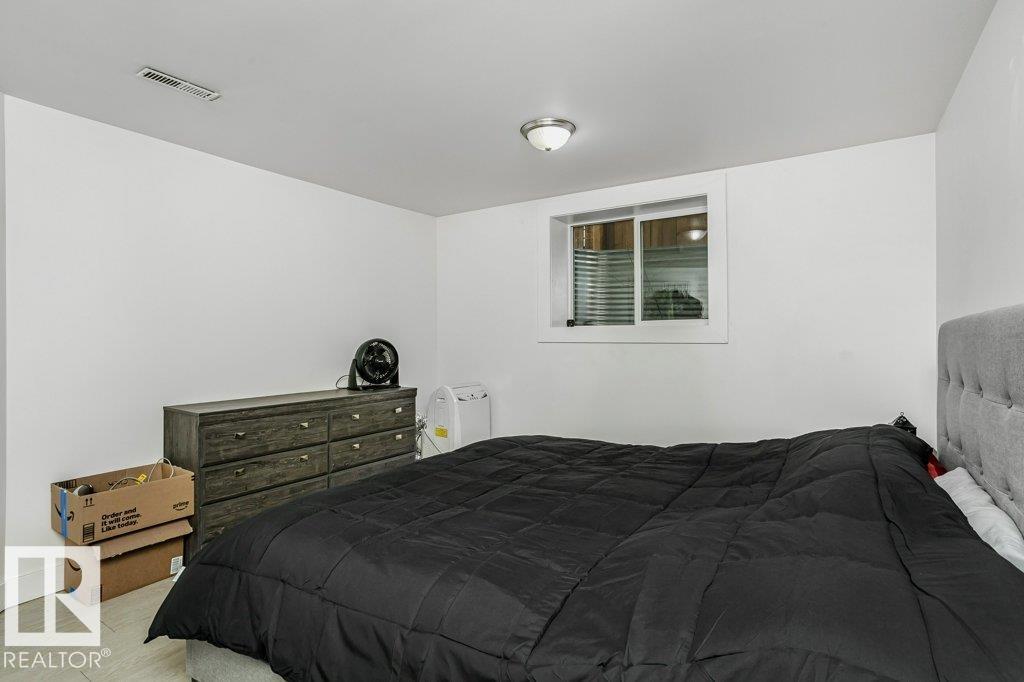 Single Family House Bungalow for Sale in   AV NW Edmonton 