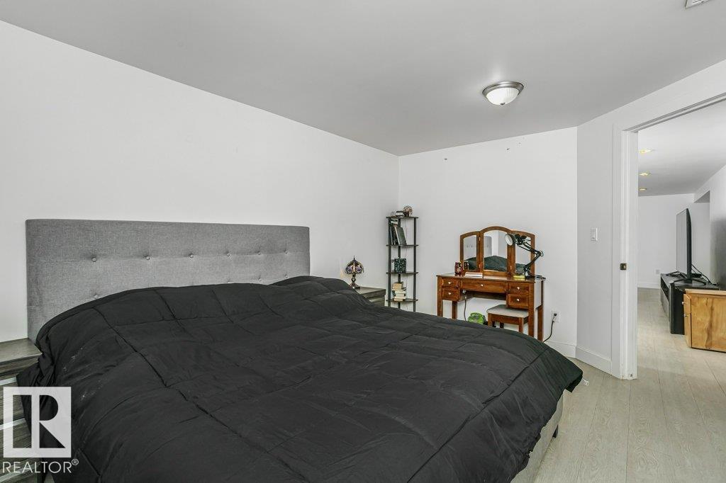 Single Family House Bungalow for Sale in   AV NW Edmonton 