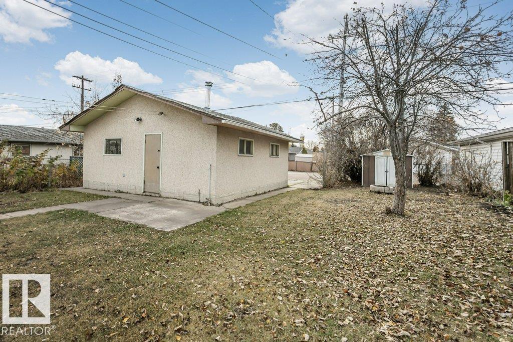 Single Family House Bungalow for Sale in   AV NW Edmonton 