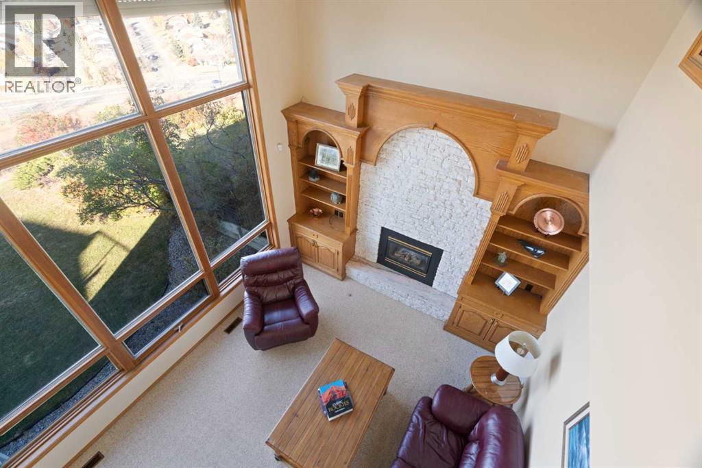 Single Family House for Sale in  Edenstone View NW Edgemont Calgary 