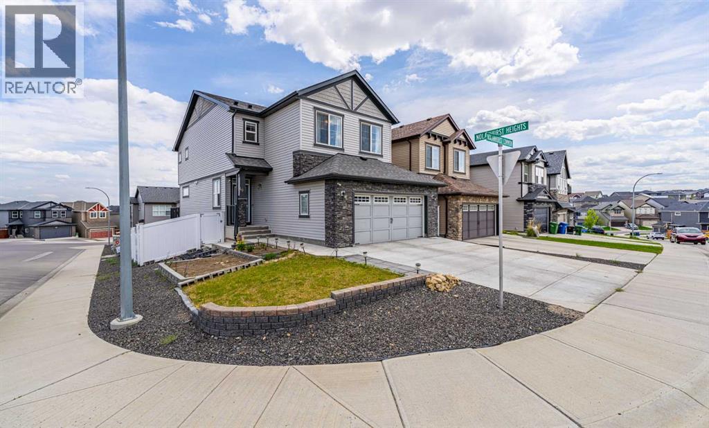 Single Family House for Sale in  Nolanhurst Common NW Nolan Hill Calgary 