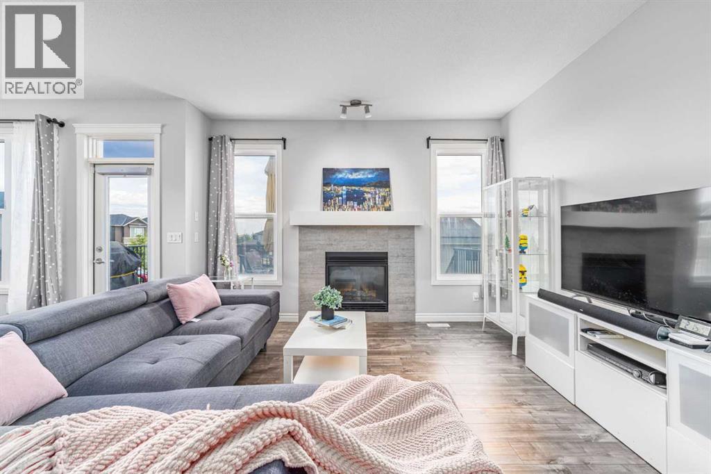 Single Family House for Sale in  Nolanhurst Common NW Nolan Hill Calgary 