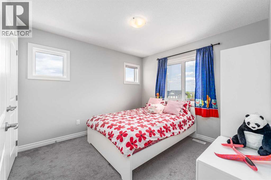 Single Family House for Sale in  Nolanhurst Common NW Nolan Hill Calgary 