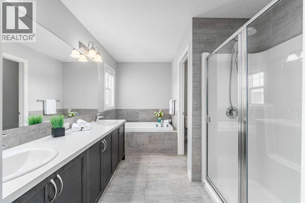 Single Family House for Sale in  Nolanhurst Common NW Nolan Hill Calgary 