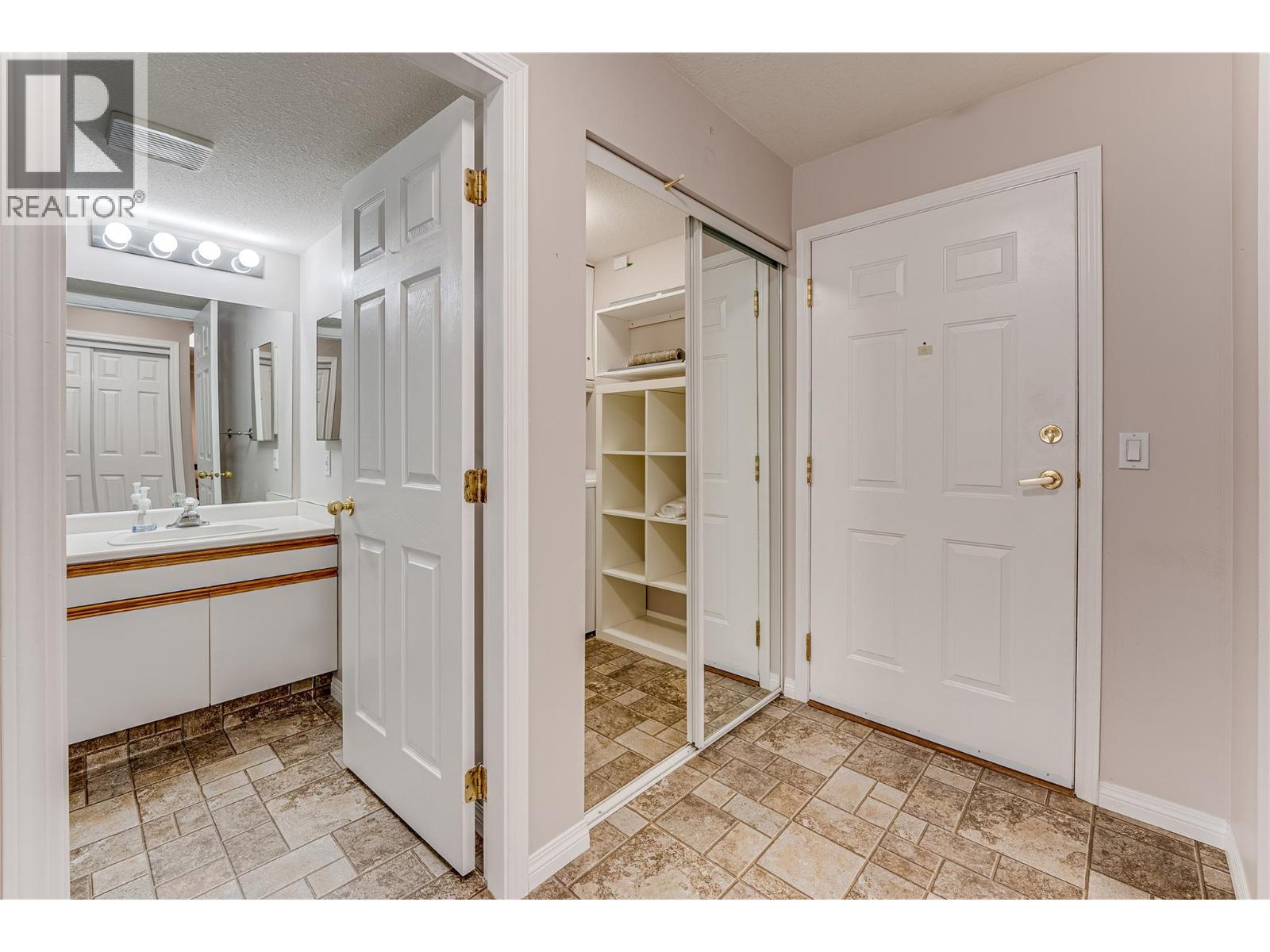 3609 30 Avenue Unit# 208, Vernon