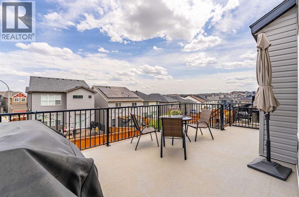 Single Family House for Sale in  Nolanhurst Common NW Nolan Hill Calgary 