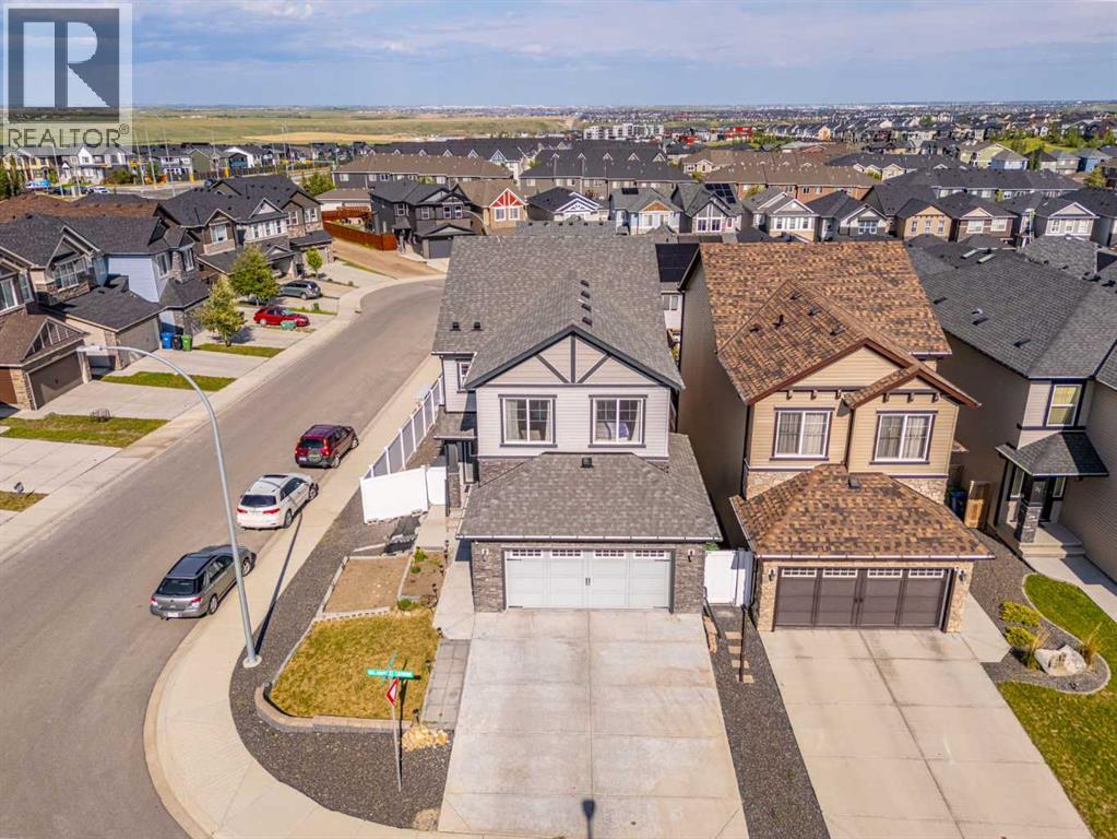 Single Family House for Sale in  Nolanhurst Common NW Nolan Hill Calgary 