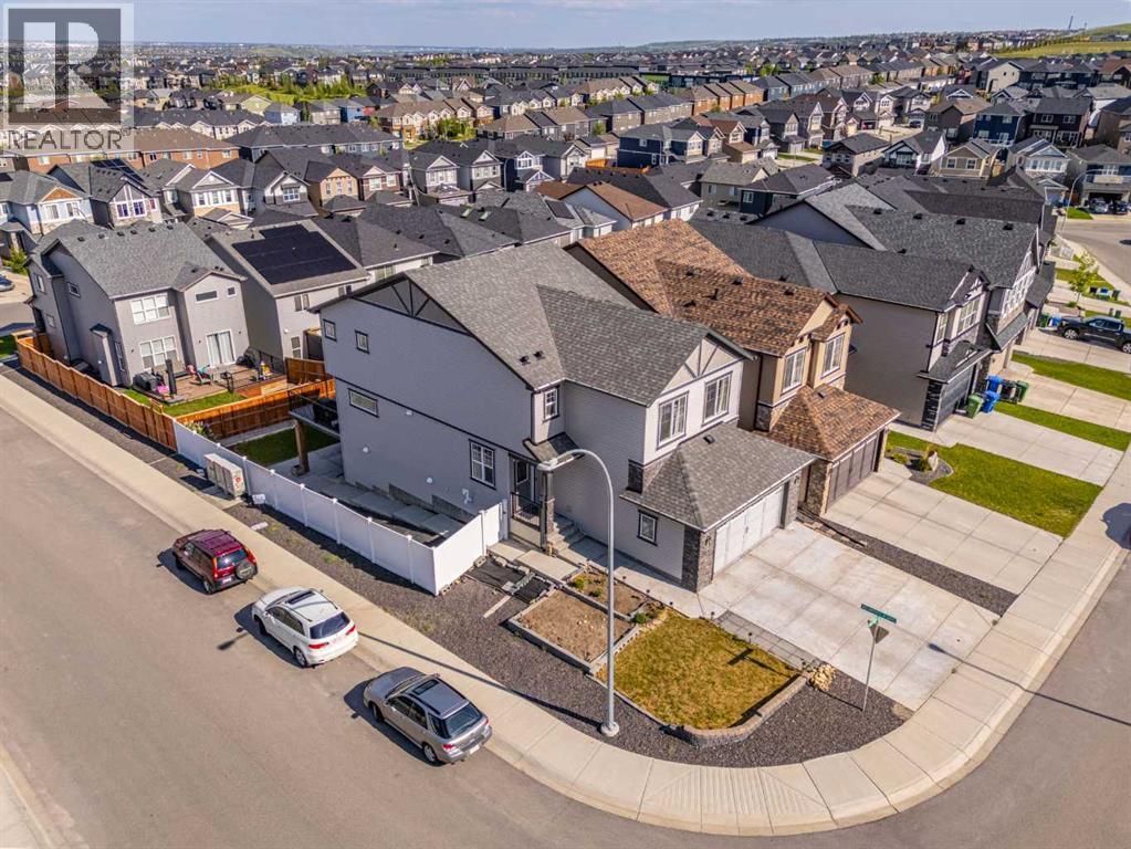 Single Family House for Sale in  Nolanhurst Common NW Nolan Hill Calgary 