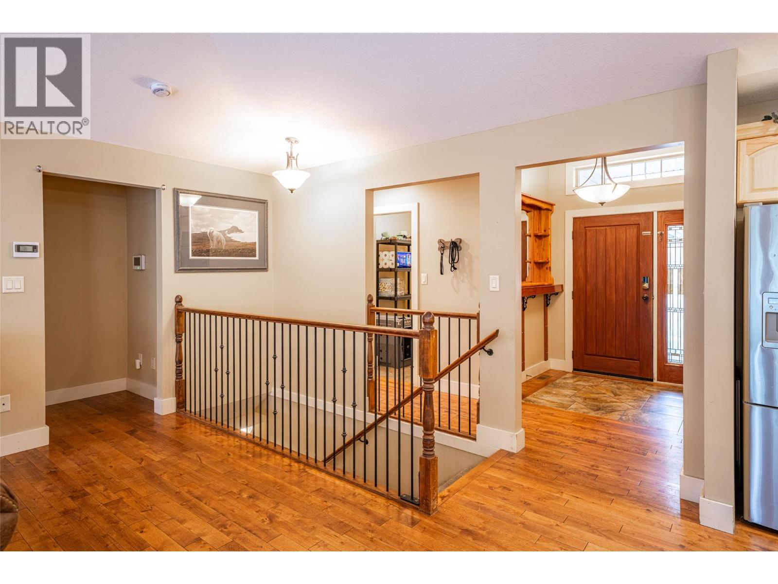 1701 MOUNTAIN VIEW AVENUE - 33