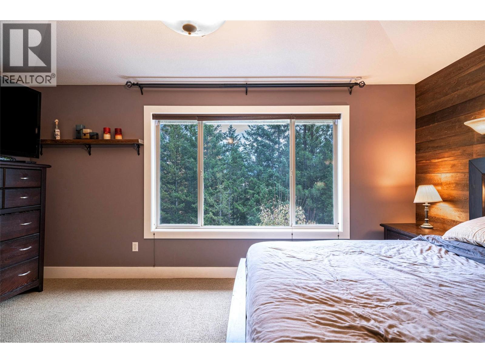 1701 MOUNTAIN VIEW AVENUE - 19