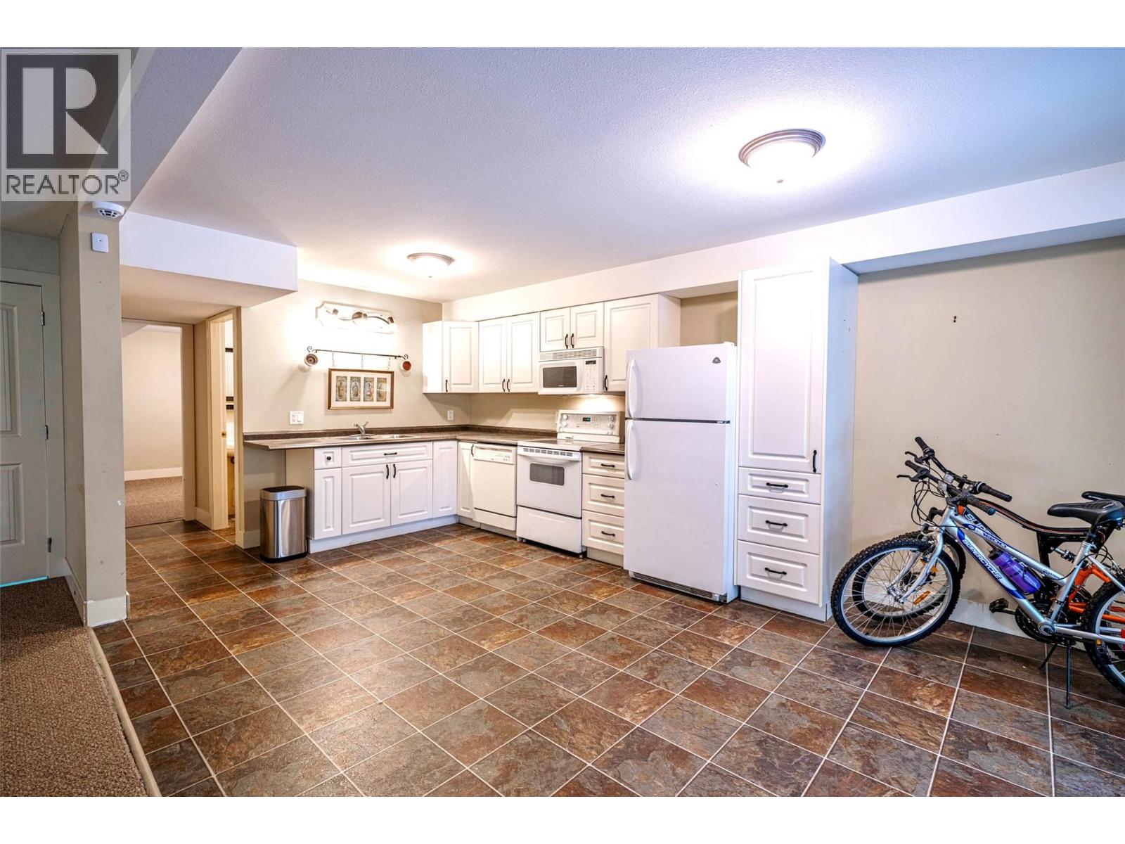 1701 MOUNTAIN VIEW AVENUE - 48