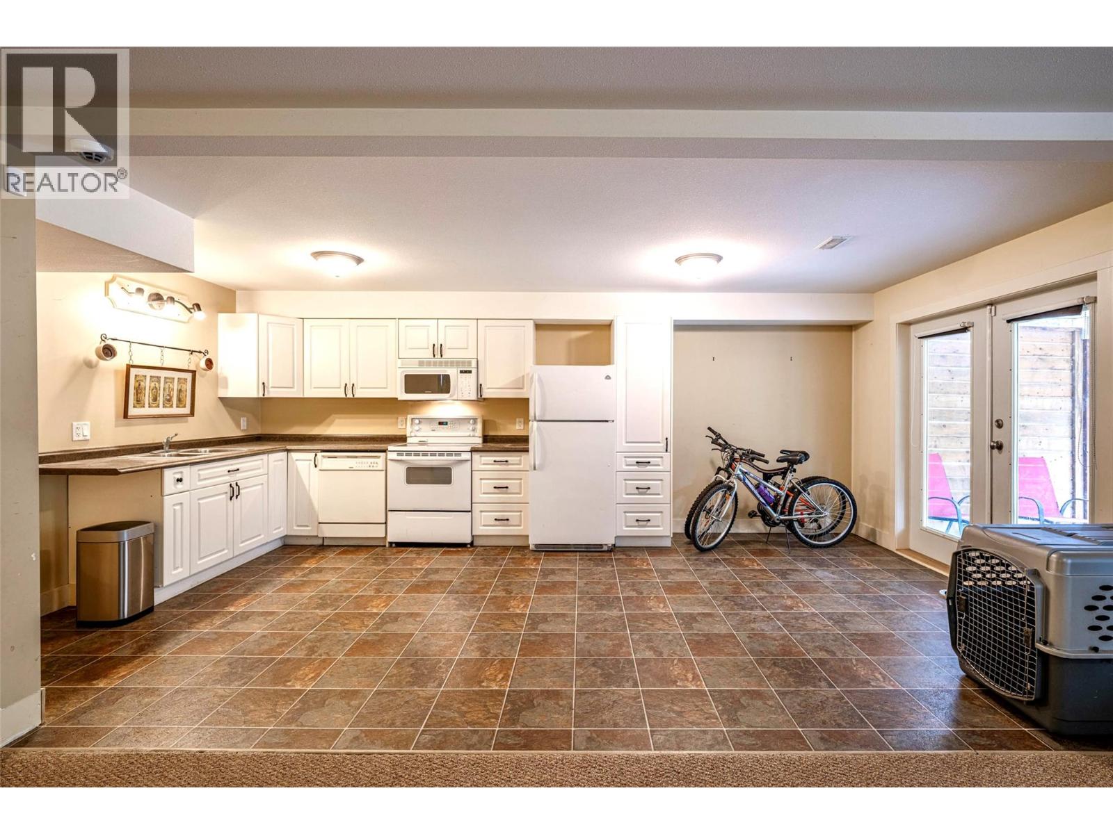 1701 MOUNTAIN VIEW AVENUE - 47