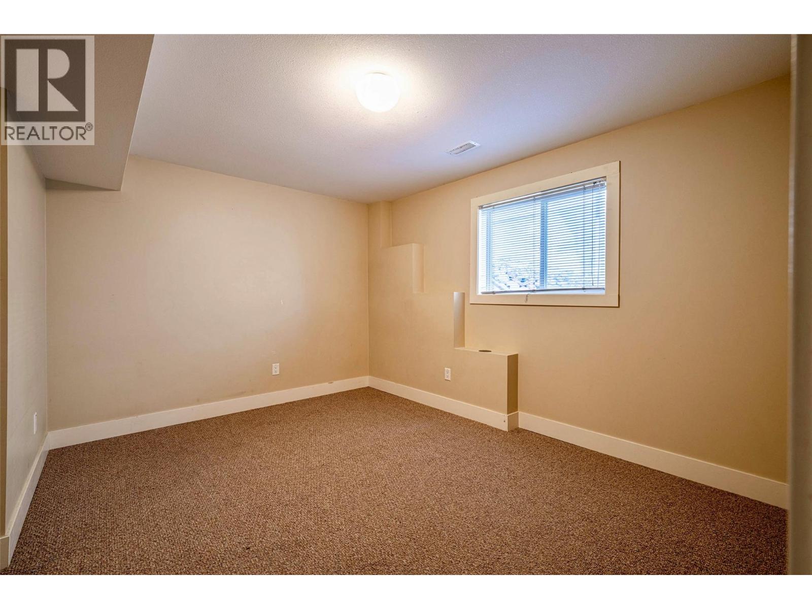 1701 MOUNTAIN VIEW AVENUE - 55