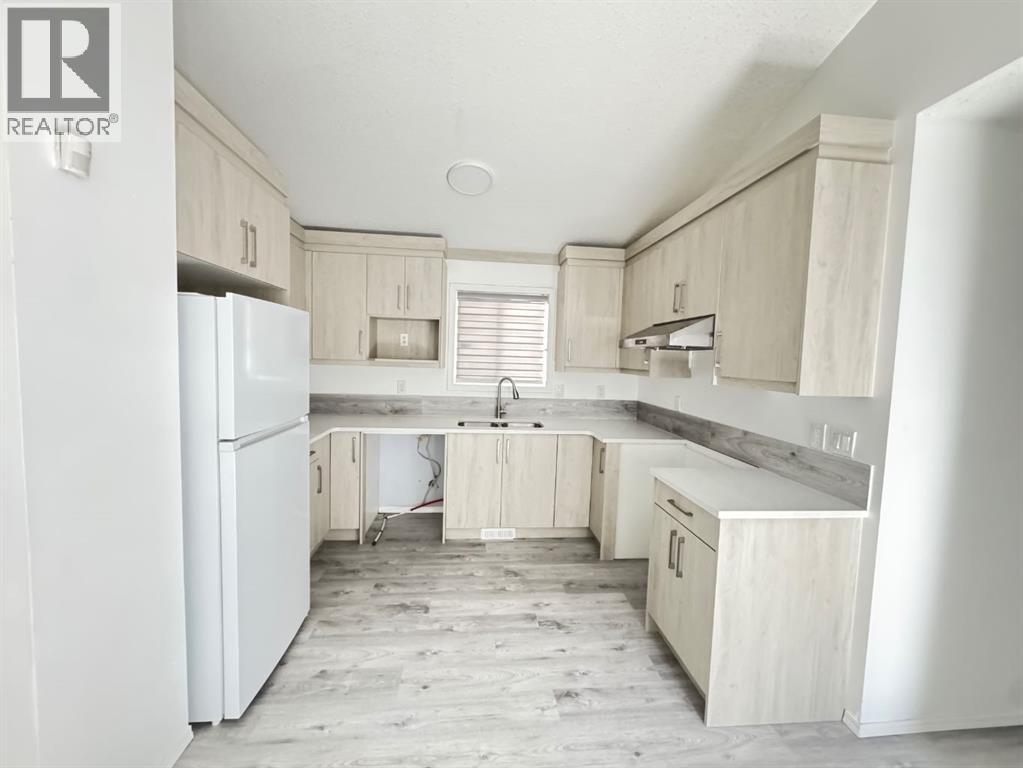 Single Family House Bi-level for Sale in  Tarawood Road NE Taradale Calgary 