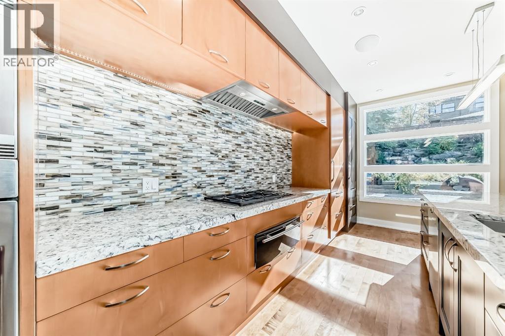 Single Family House for Sale in   Avenue SW South Calgary Calgary 