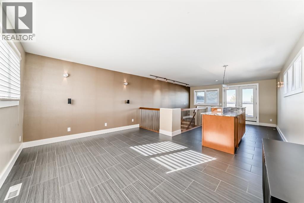 Single Family House for Sale in   Avenue SW South Calgary Calgary 