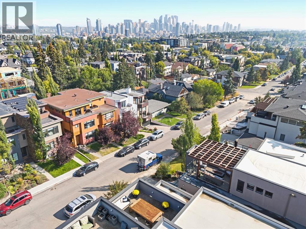 Single Family House for Sale in   Avenue SW South Calgary Calgary 