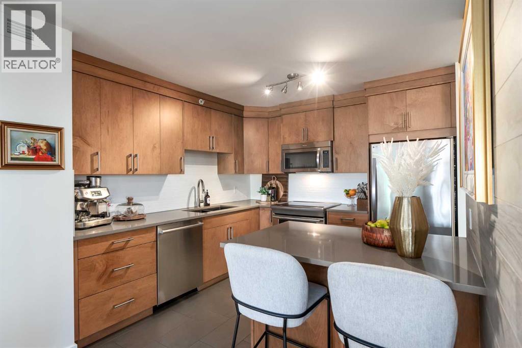 Single Family House for Sale in    Avenue SW Eau Claire Calgary 