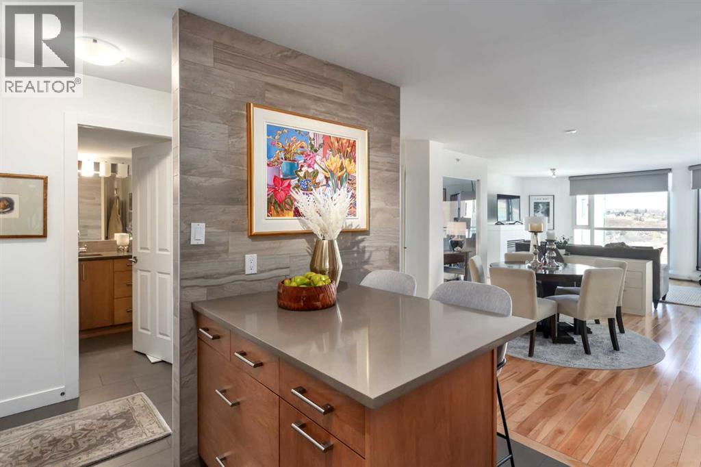 Single Family House for Sale in    Avenue SW Eau Claire Calgary 