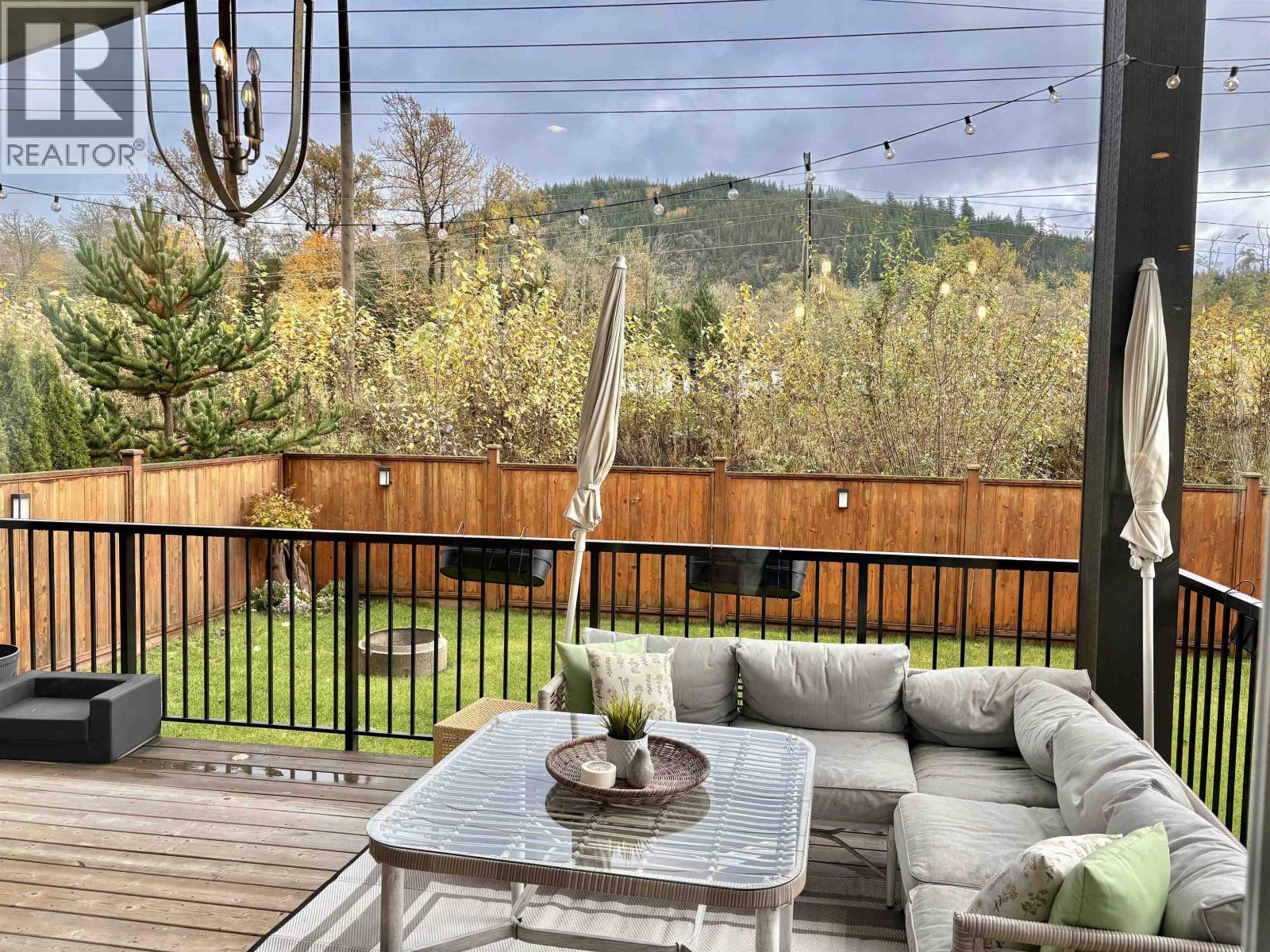 39212 CARDINAL DRIVE, Squamish