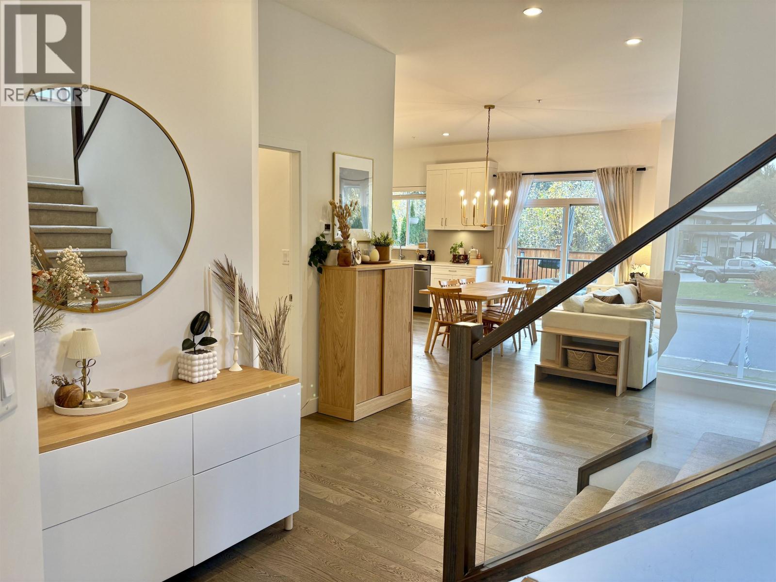 39212 CARDINAL DRIVE, Squamish