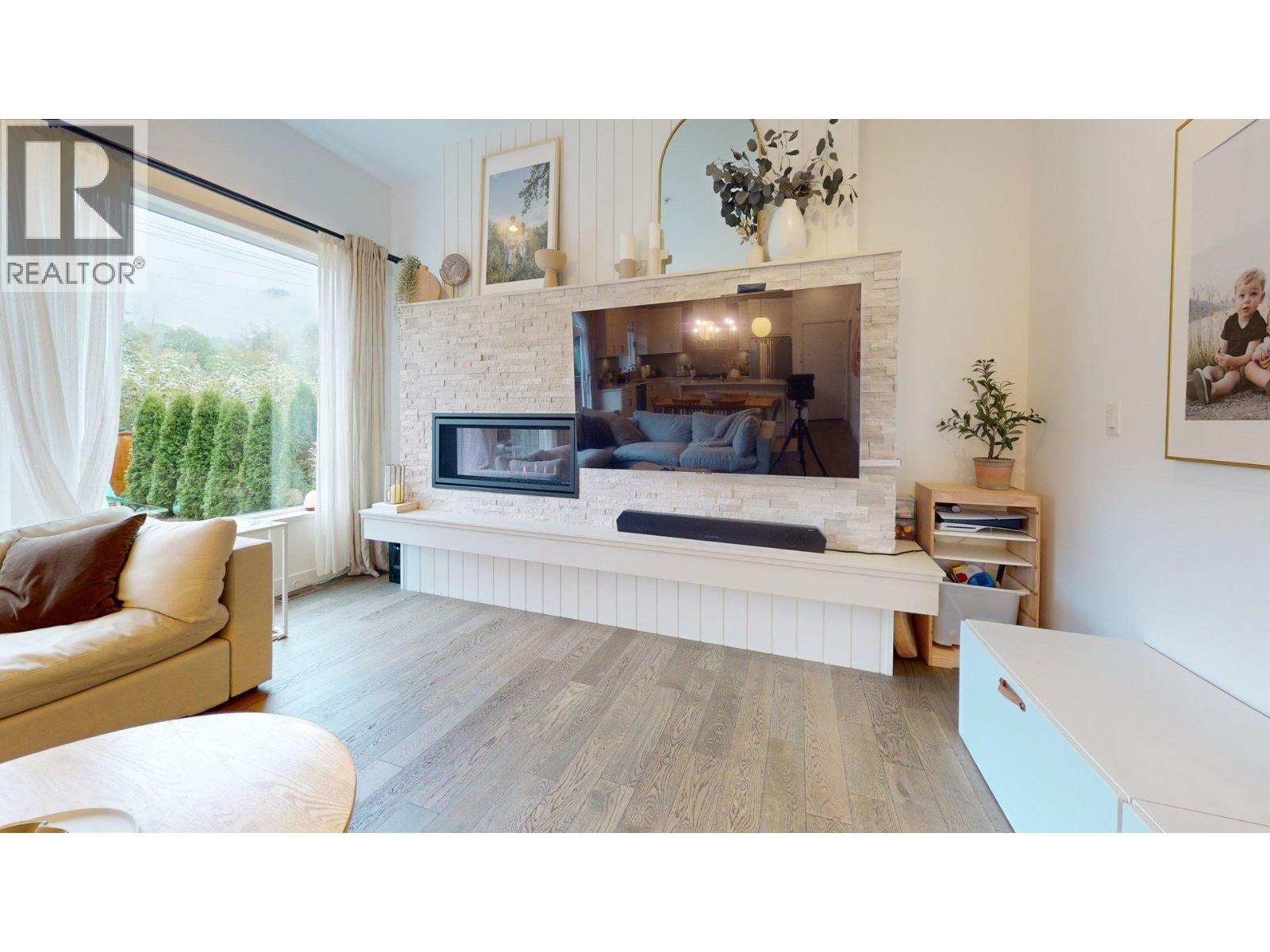 39212 CARDINAL DRIVE, Squamish