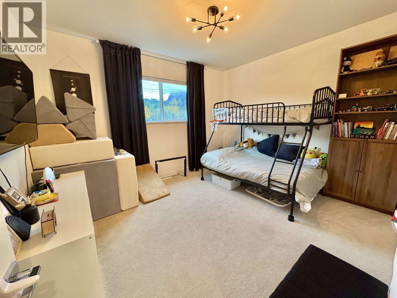 39212 CARDINAL DRIVE, Squamish