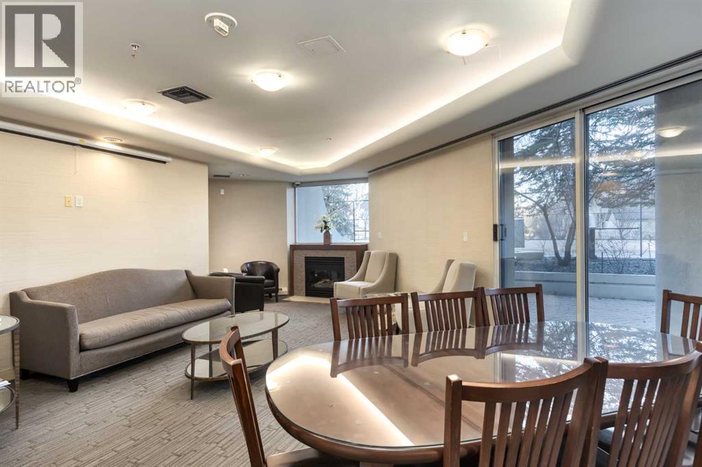 Single Family House for Sale in    Avenue SW Eau Claire Calgary 