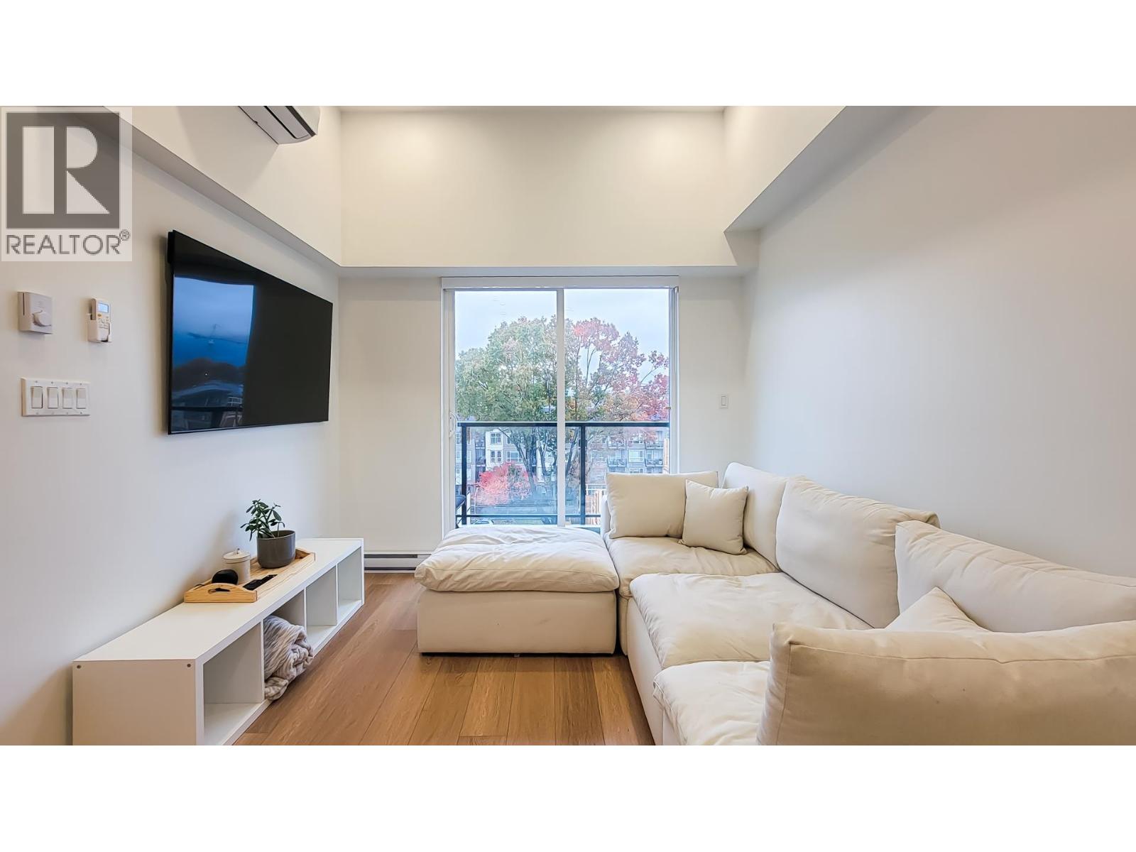 603 2331 KELLY AVENUE, Port Coquitlam