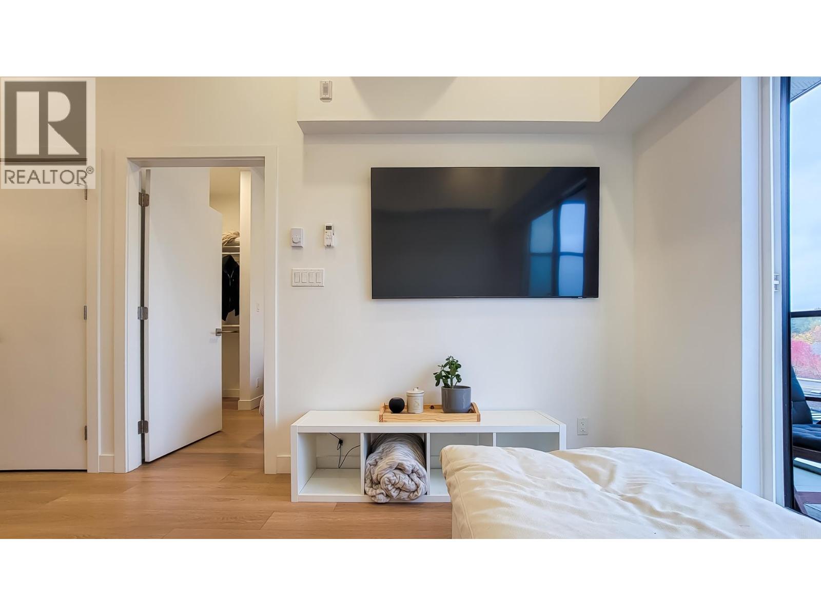 603 2331 KELLY AVENUE, Port Coquitlam