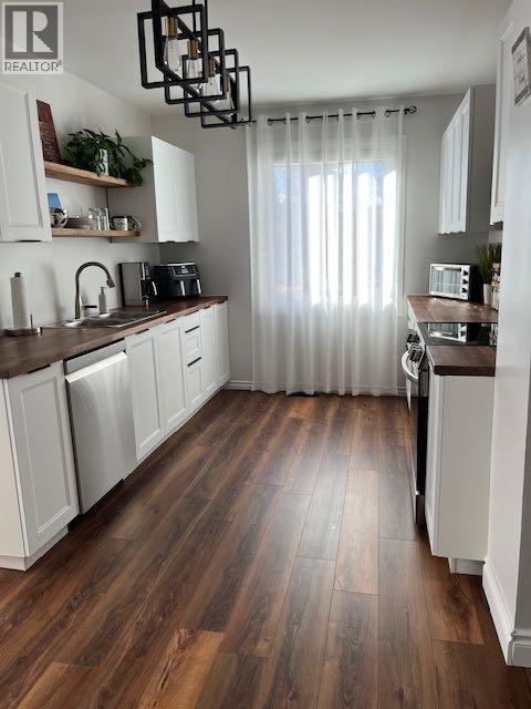 Single Family House Bungalow for Sale in  A Street Parkdale Wetaskiwin 