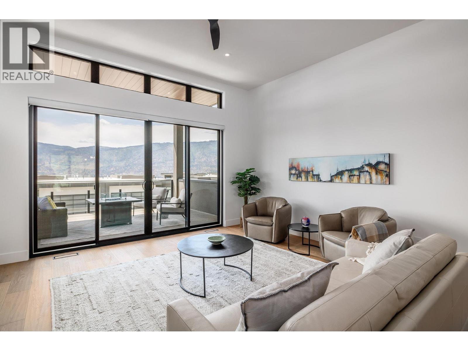 22 9201 Okanagan Centre Road West, Lake Country