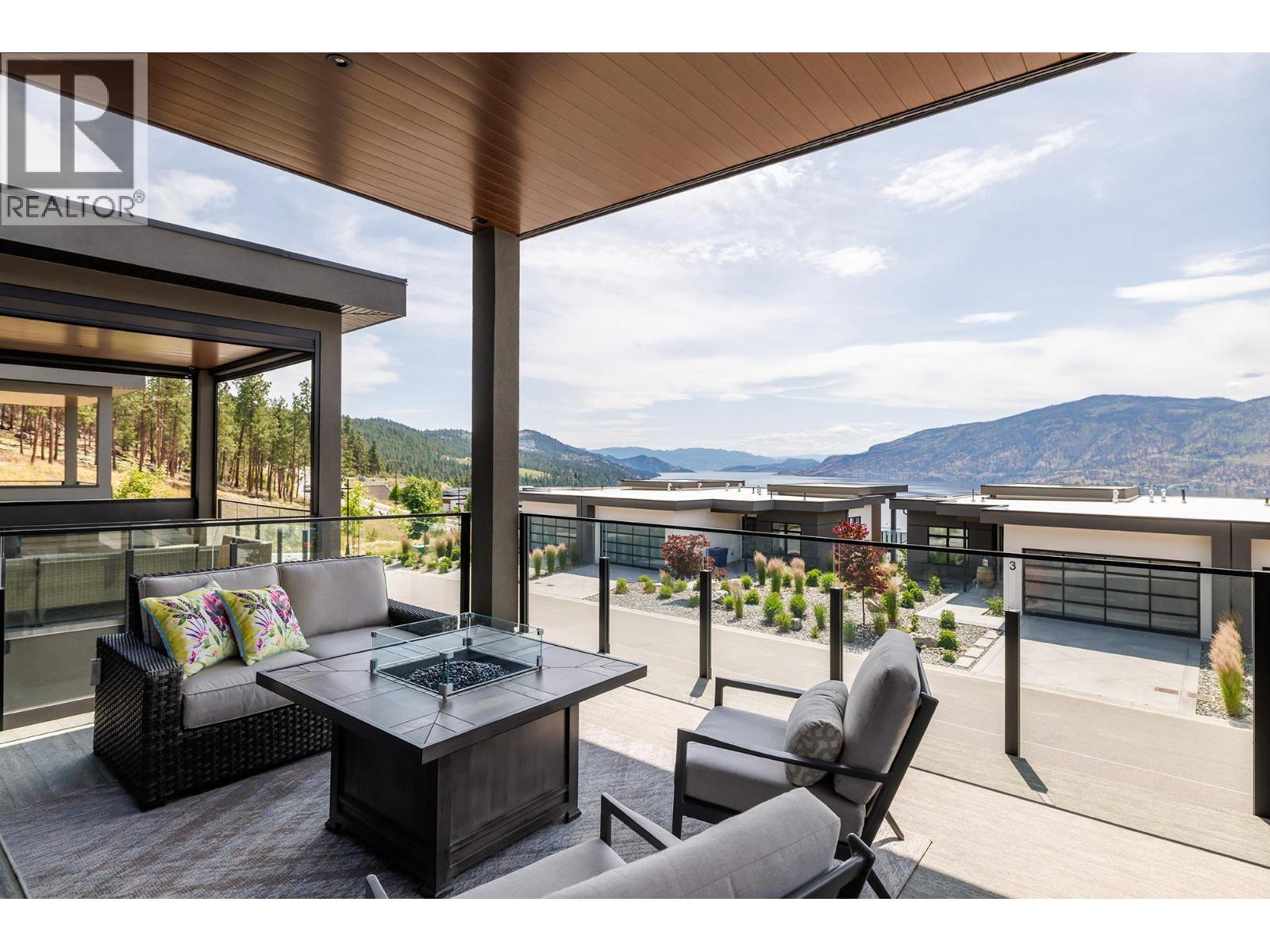 22 9201 Okanagan Centre Road West, Lake Country