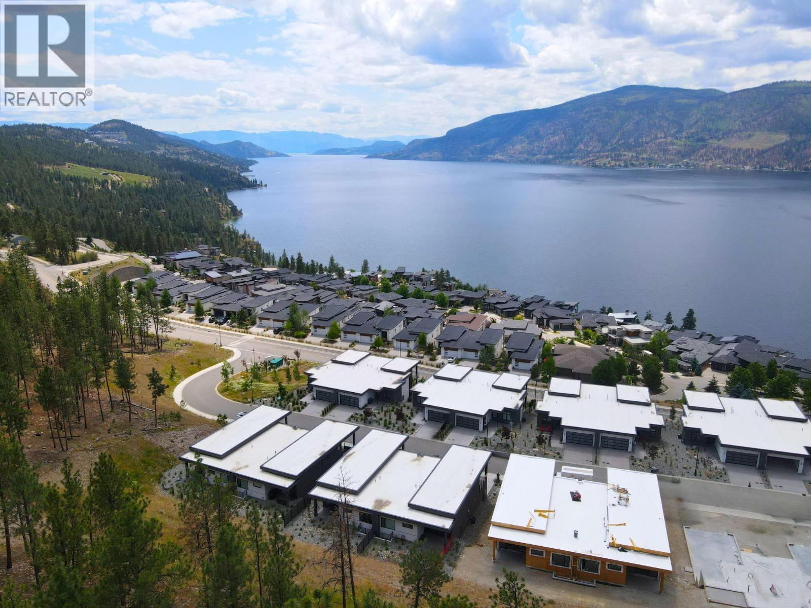 22 9201 Okanagan Centre Road West, Lake Country