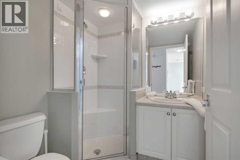 Single Family House for Sale in    Avenue SW Eau Claire Calgary 