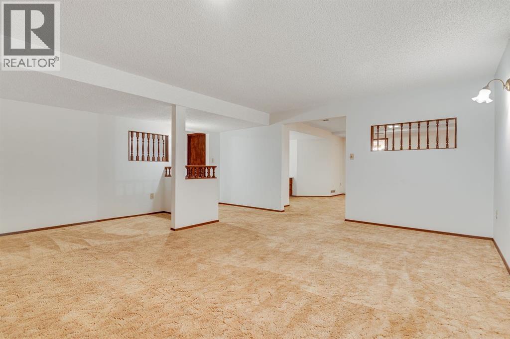 Single Family House Bungalow for Sale in   Avenue NE Rundle Calgary 