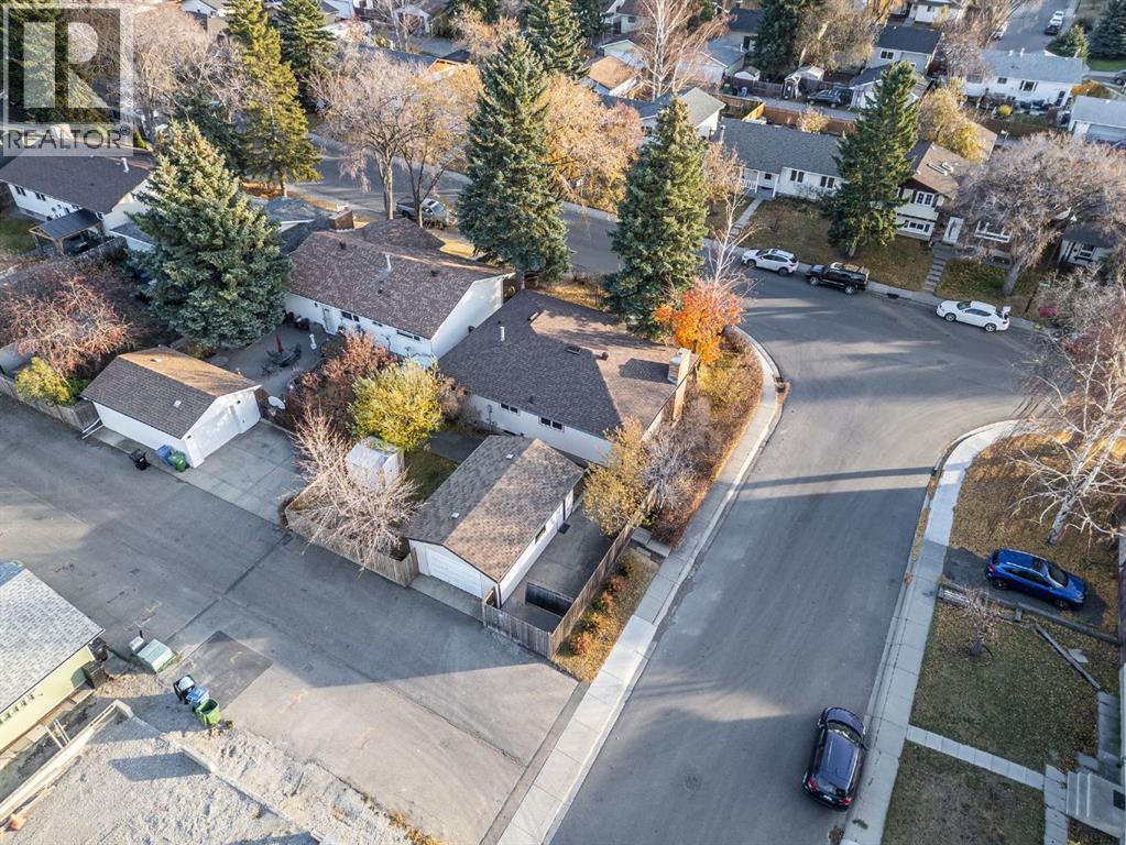 Single Family House Bungalow for Sale in   Avenue NE Rundle Calgary 