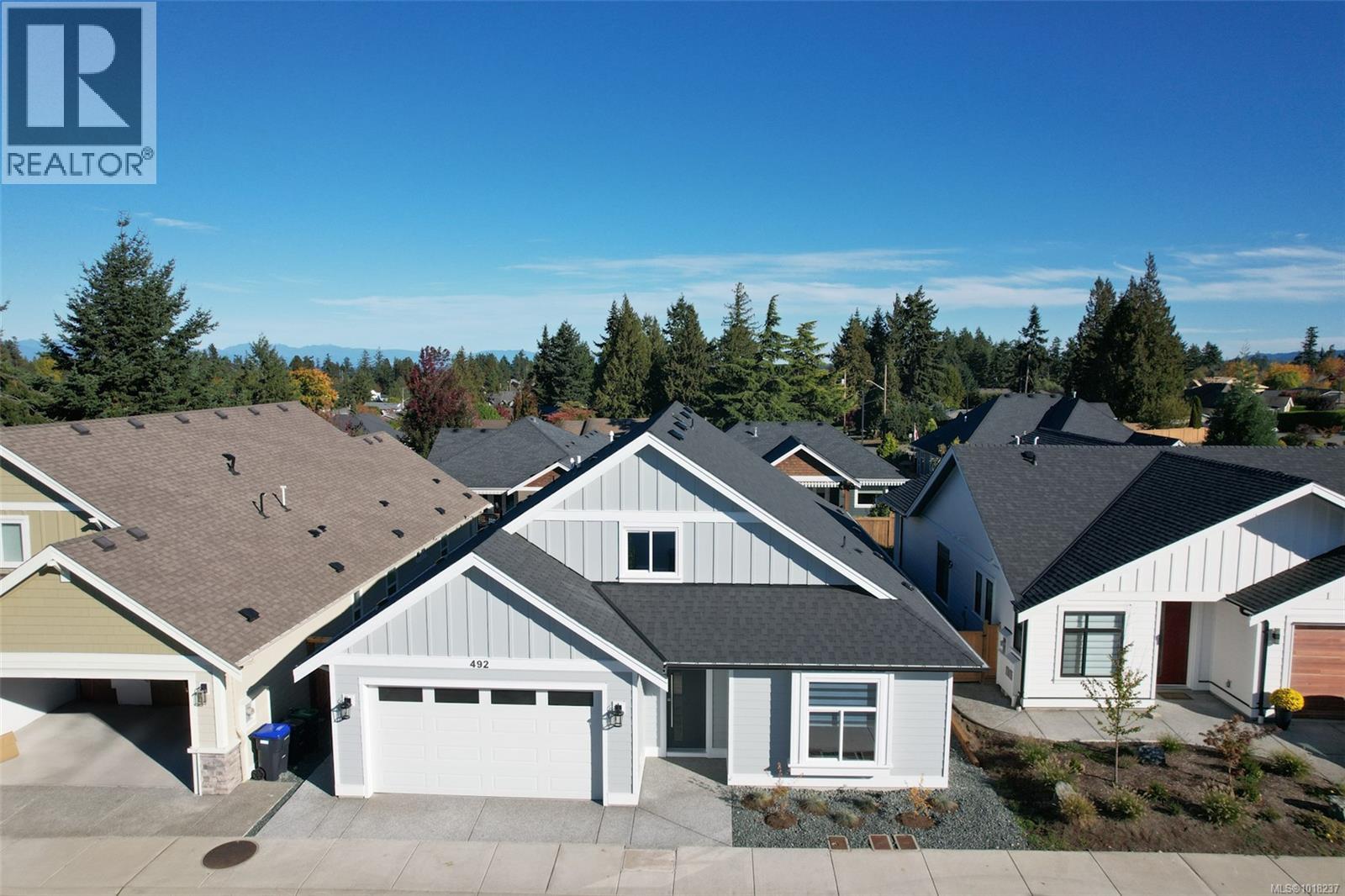 492 Hampstead St, Parksville